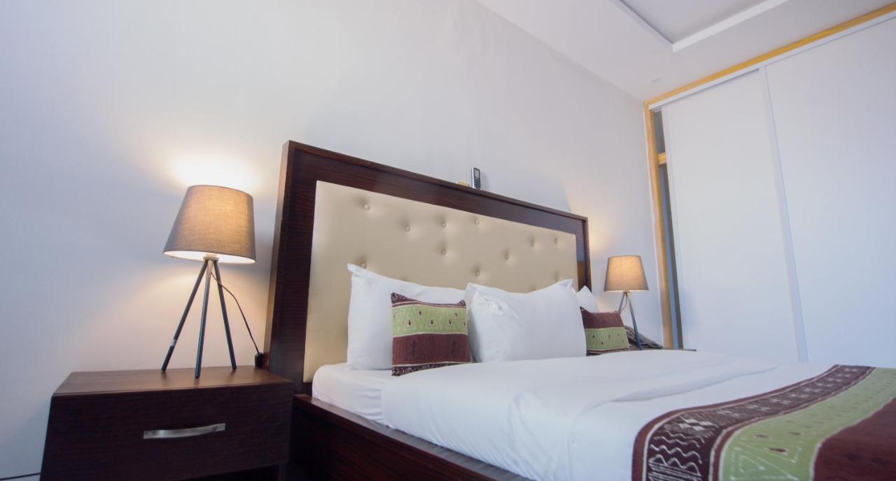 Hotel La Rose Blanche 아비장 외부 사진